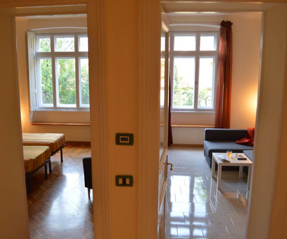 Casa Vacanze All'angolo Trieste Esterno foto